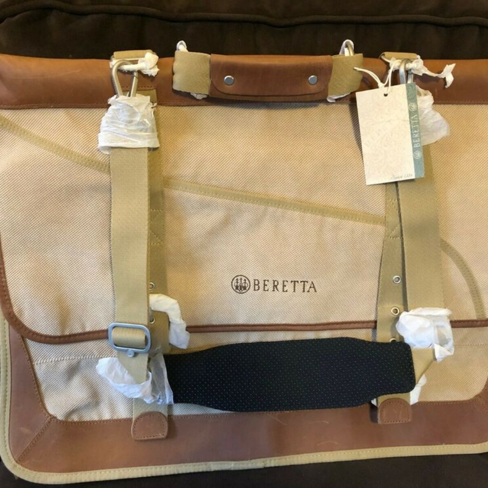 Vintage Bretta travel bag new with tags